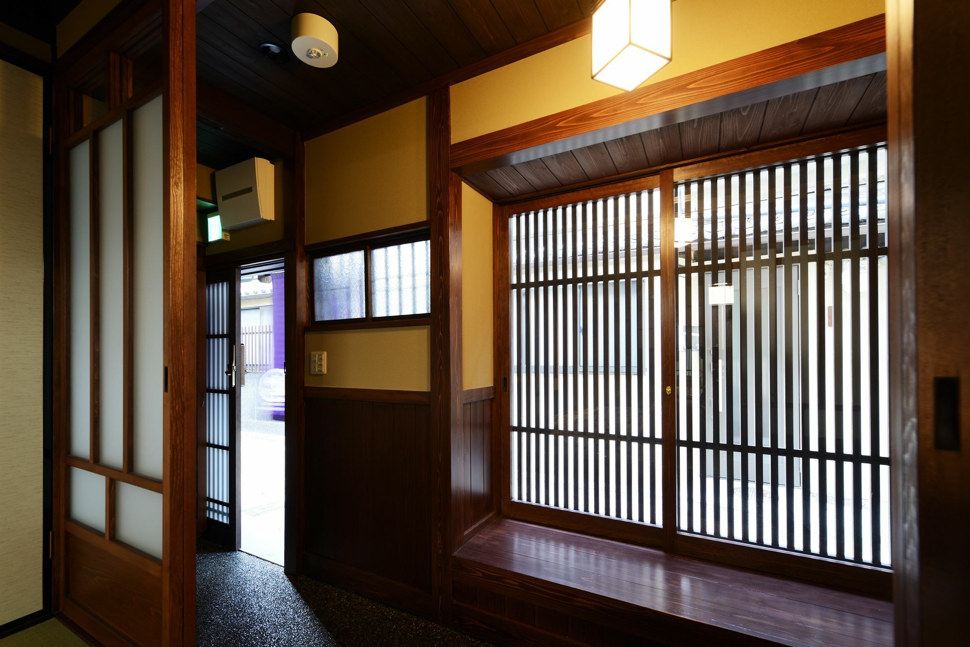 Вилла Kyoto Tachibanaya Nijojo North Экстерьер фото